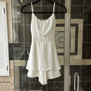 Altar’d State white romper, size M, NWT.